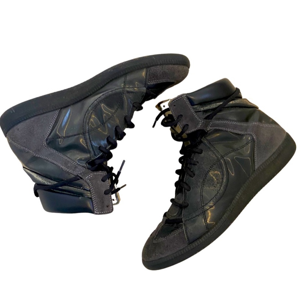 Retail $1050 Margiela Sneaker